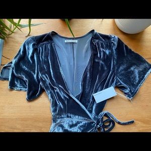 NWT Reformation Tiffany Velvet Dress in Caviar